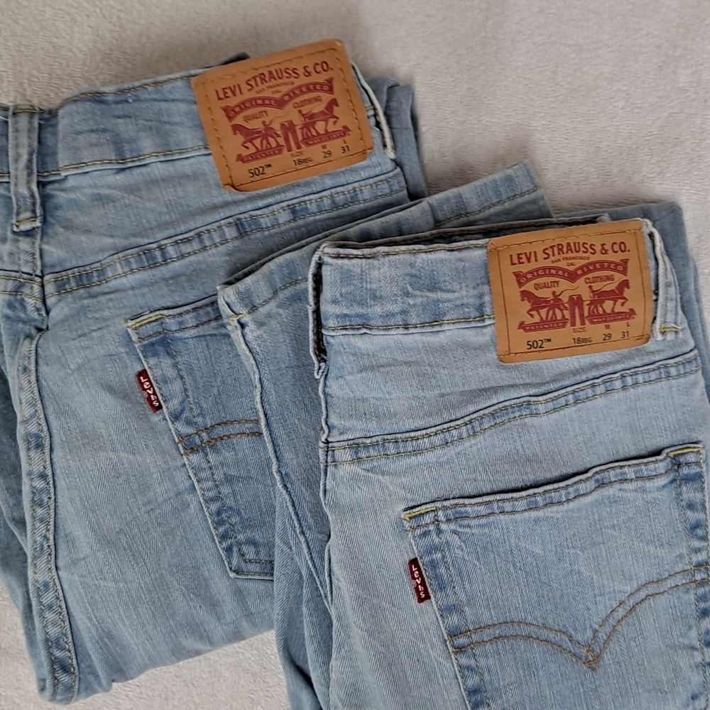 2 Pair Levi 502 Boys Size 18 Like New